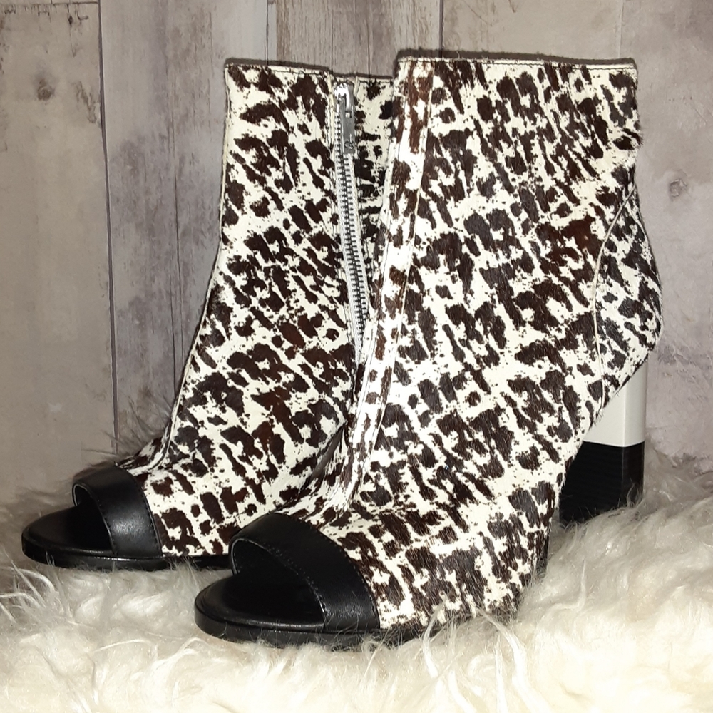 Calvin Klein Boots - Picture 2 of 4